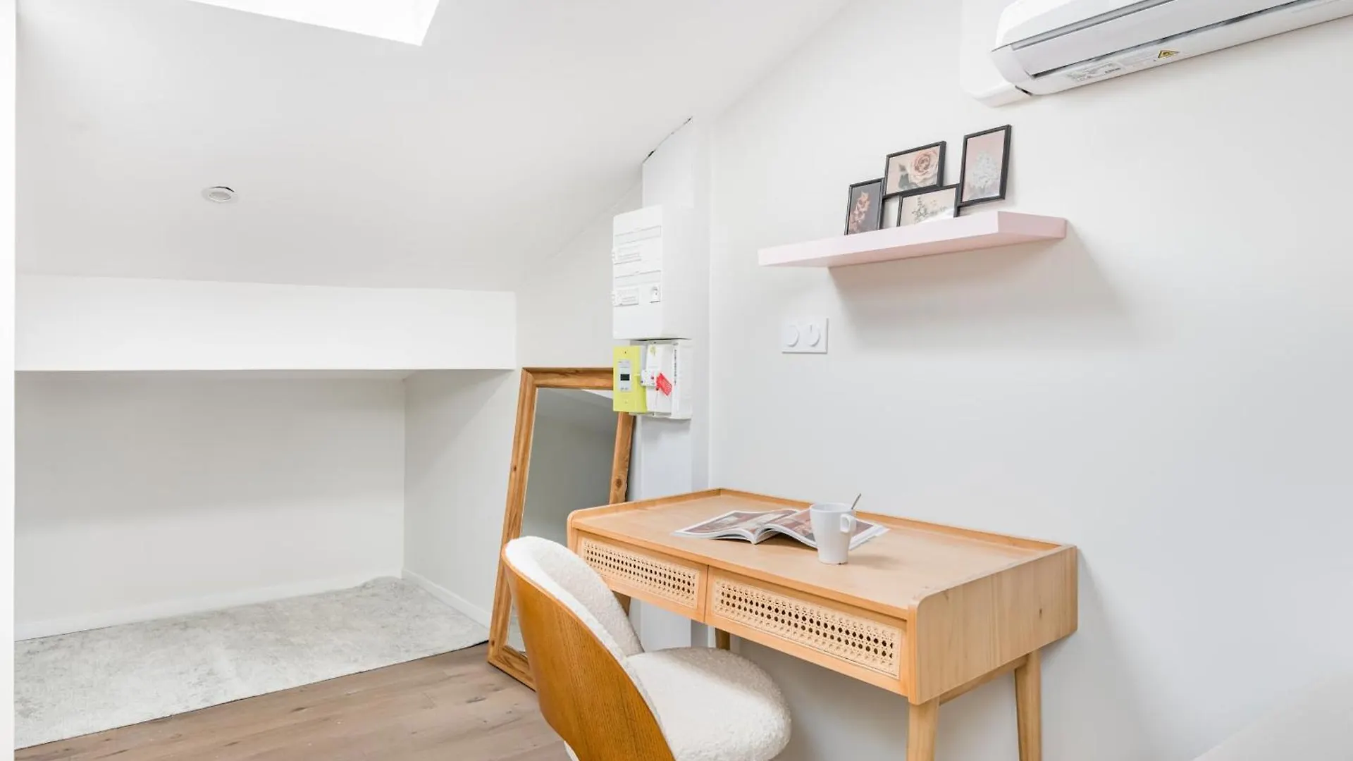 Beige Hospitalite - Jade - Cocon Apartment Saint-Etienne  Saint-Etienne (Loire)
